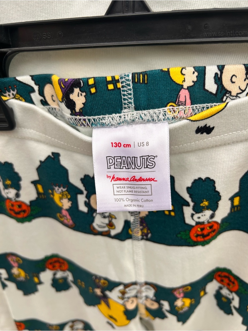 Peanuts White Striped Halloween Footie Pajamas with Snoopy & Pumpkin Print - Picture 5 of 6